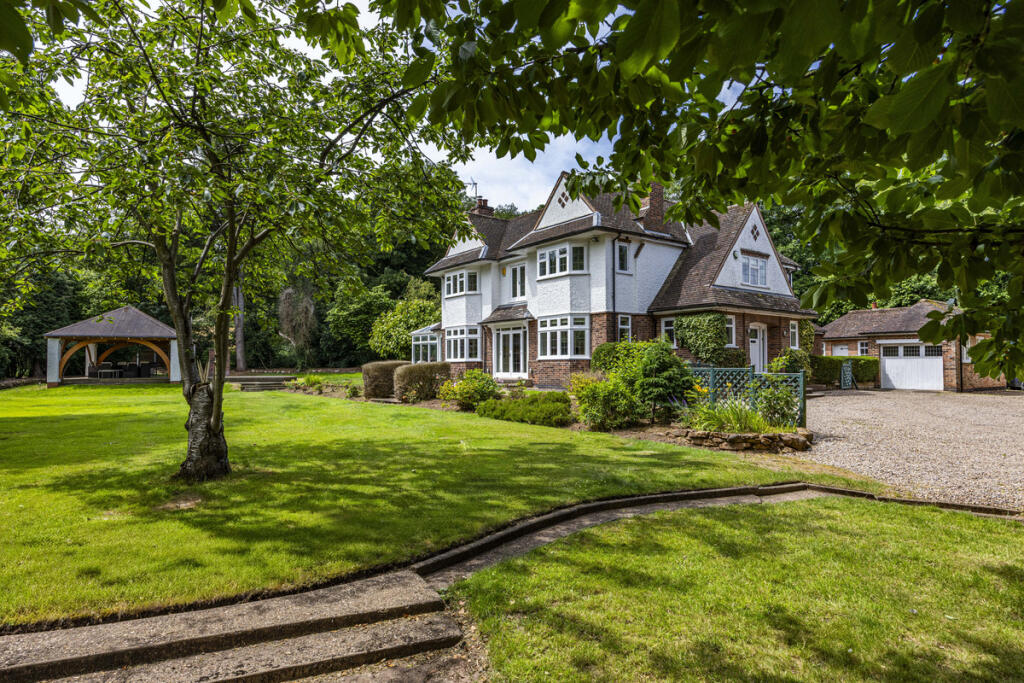 Main image of property: Lambley Lane, Nottingham, NG14