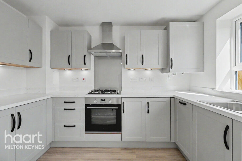House in Milton Keynes, Bletchley and Fenny Stratford - View 3