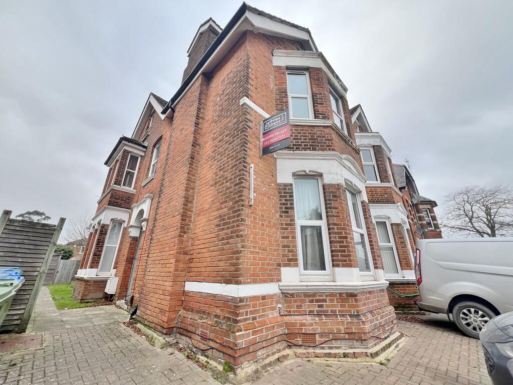 Main image of property: Hill Lane, Southampton