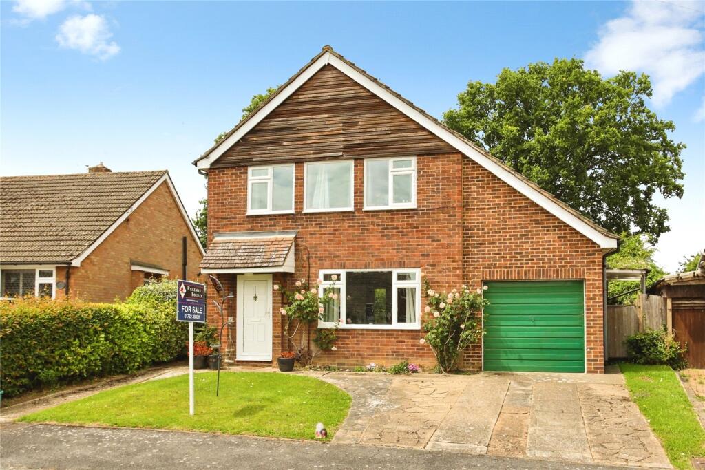 Main image of property: Hopgarden Road, Tonbridge, Kent, TN10