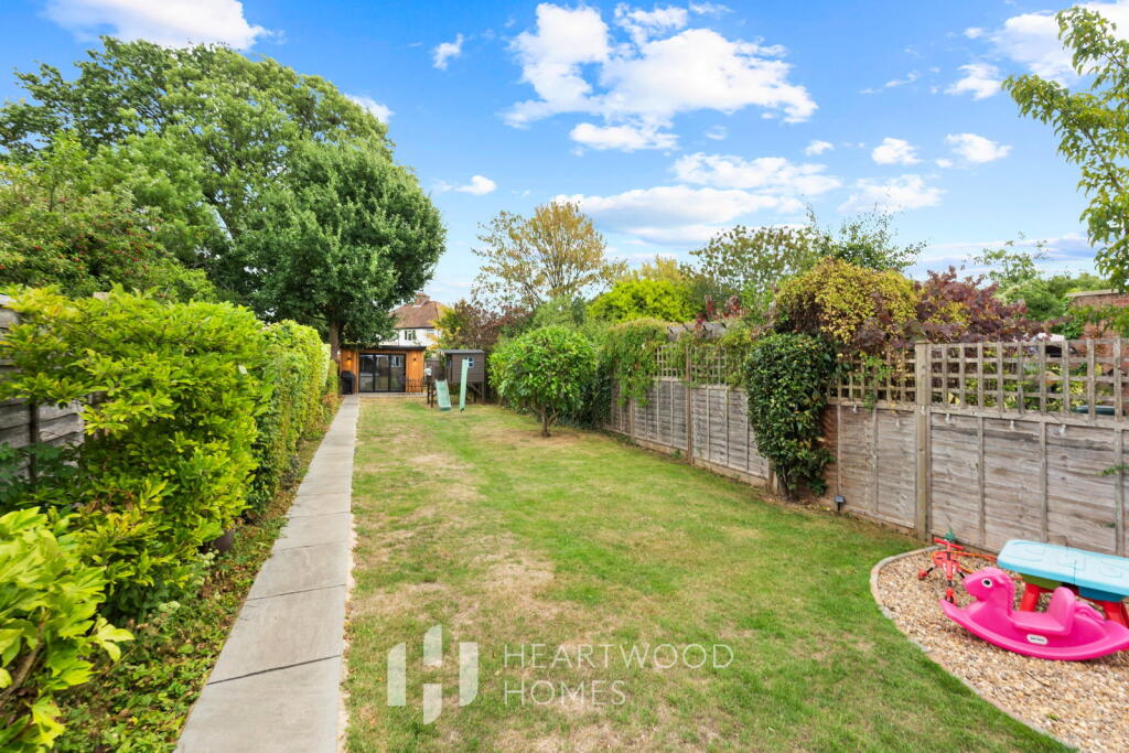House in St Albans - View 3