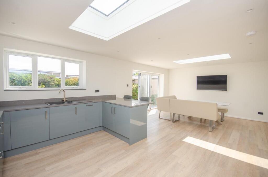 House in Bristol, Bromley Heath, Downend and Bromley Heath - View 3