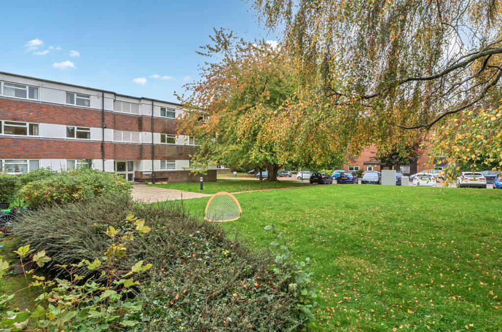 Main image of property: Gilligan Close, Horsham, West Sussex