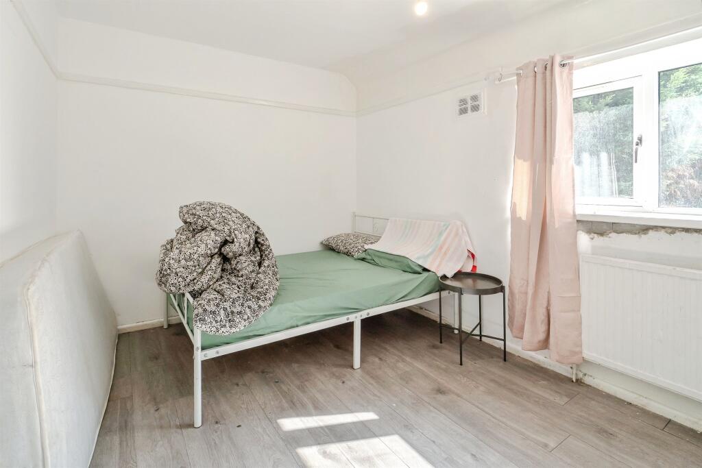 House in Leicester - View 5