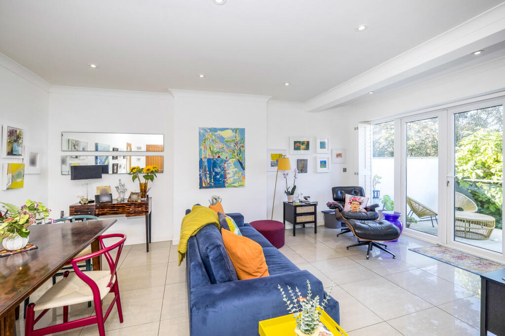 House in Truro - View 3