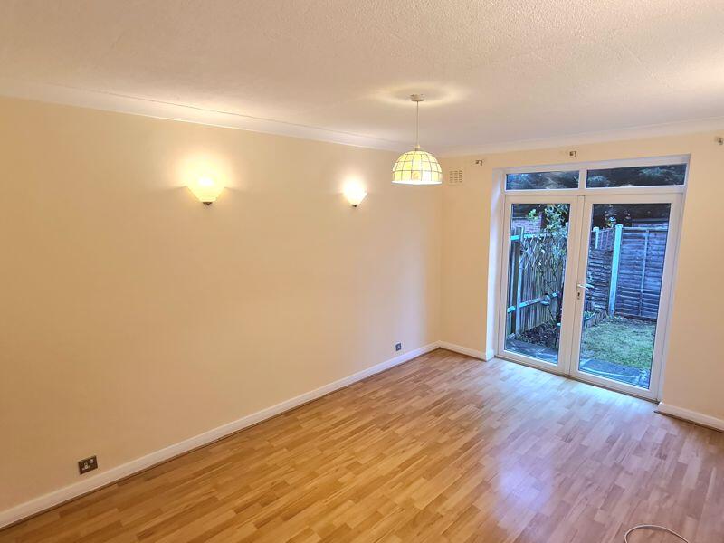 Apartment in London - View 2
