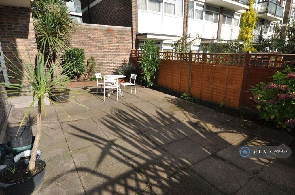 Main image of property: Buxton Court, London, N1