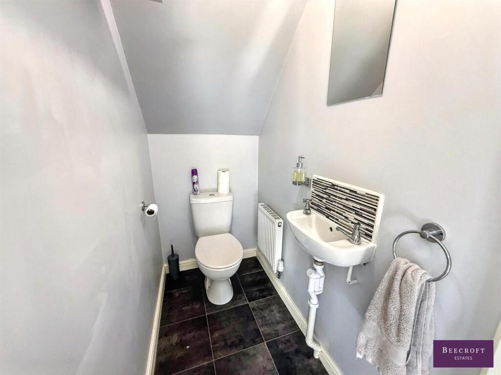Highfield Grange Close, Wombwell, Barnsley - View 5