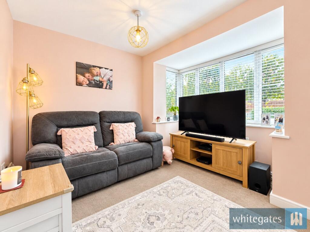 House in Sefton, Liverpool City Region - View 4