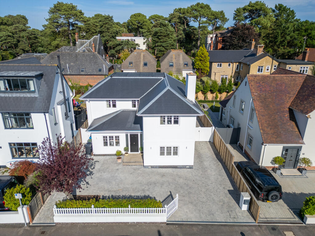 Main image of property: Maxwell Road, Canford Cliffs, Poole, Dorset, BH13