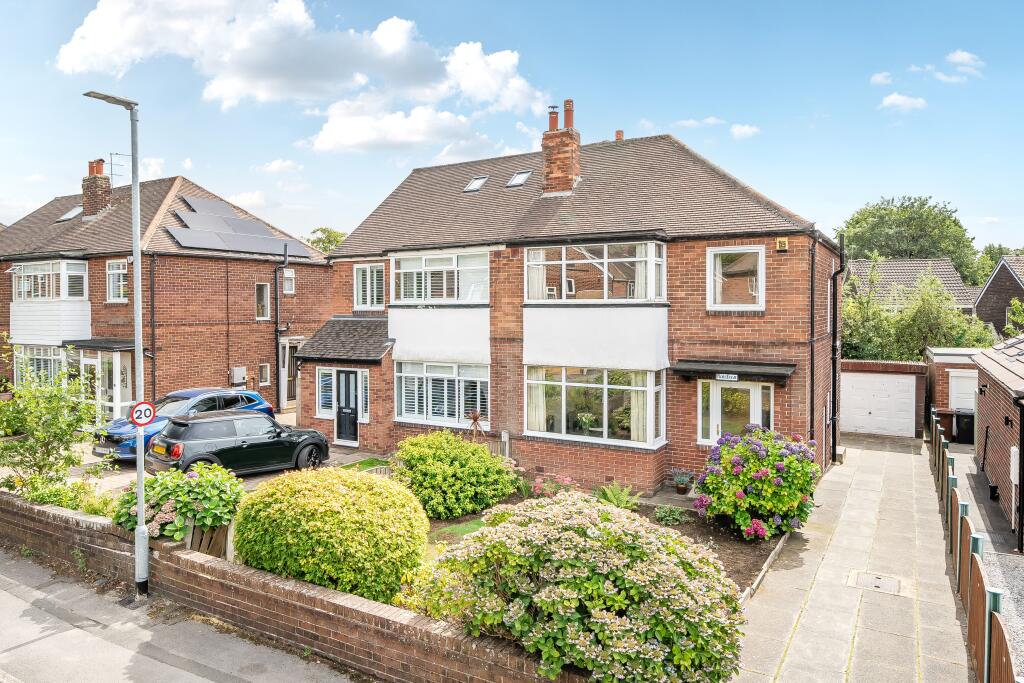 Main image of property: Gledhow Grange View, Roundhay, Leeds, LS8