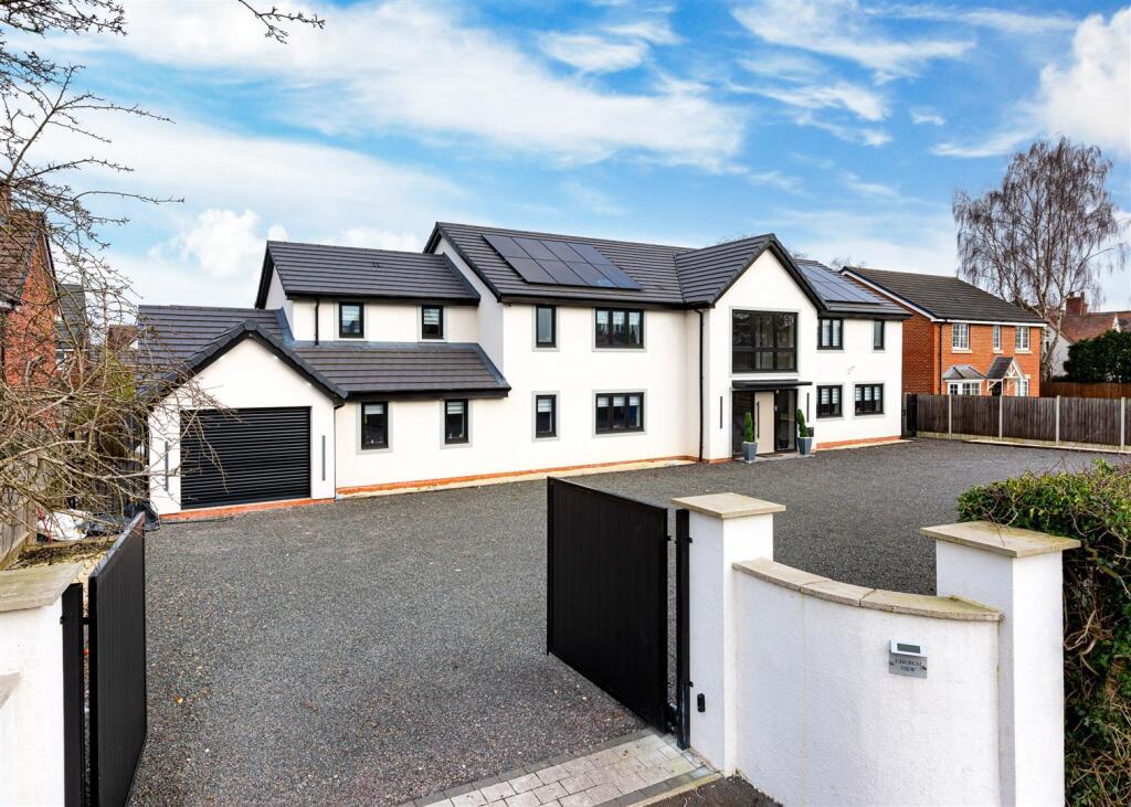 6-bed detached on Church View, Sandy Lane, Codsall, Wolverhampton, WV8 1EW, £1,450,000