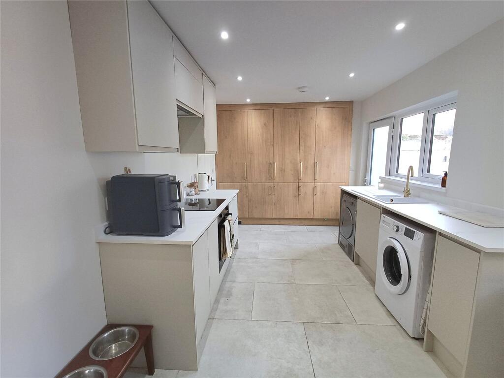 House in Cardiff - View 5