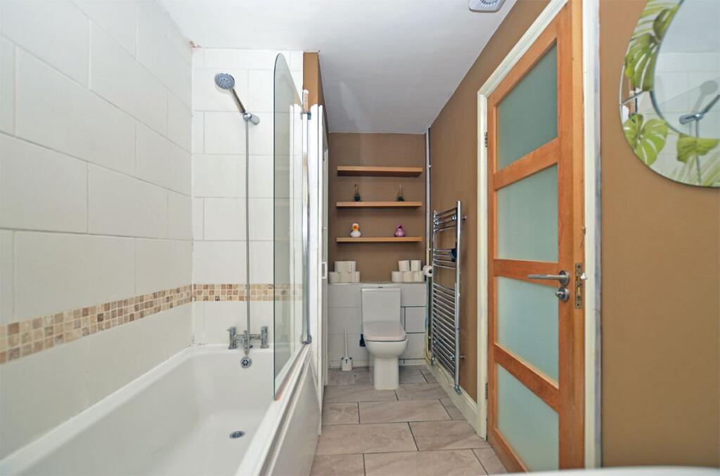 House in Peterborough - View 5