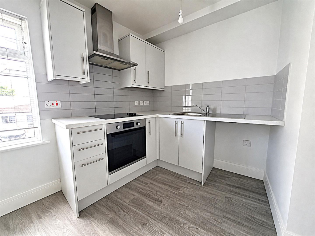 Apartment in London, Royal Borough of Greenwich - More