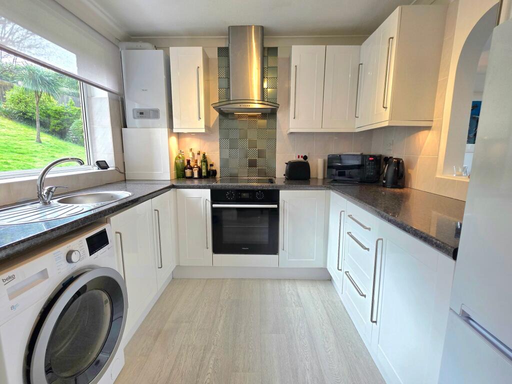 Langstone Close, Torquay, TQ1 - View 6