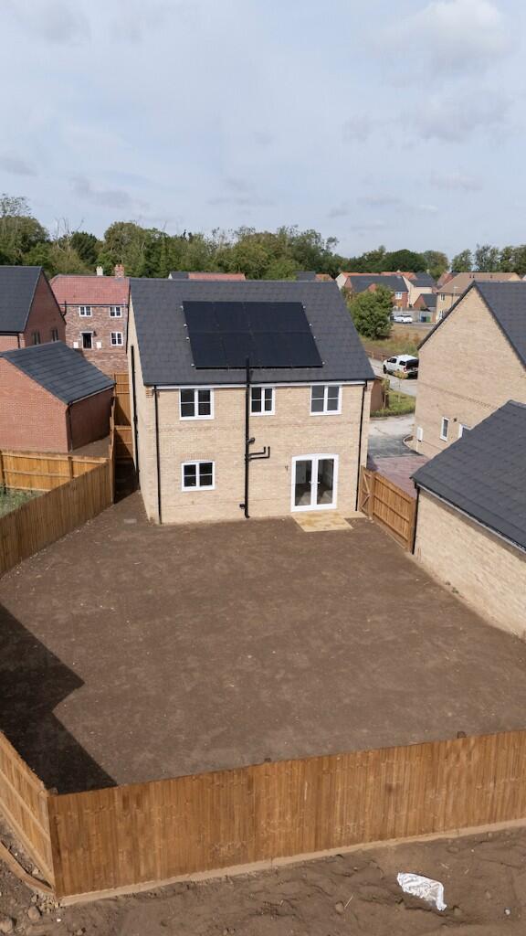House in Peterborough - View 5