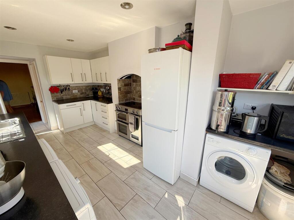 Evesham Street, Alcester - View 5