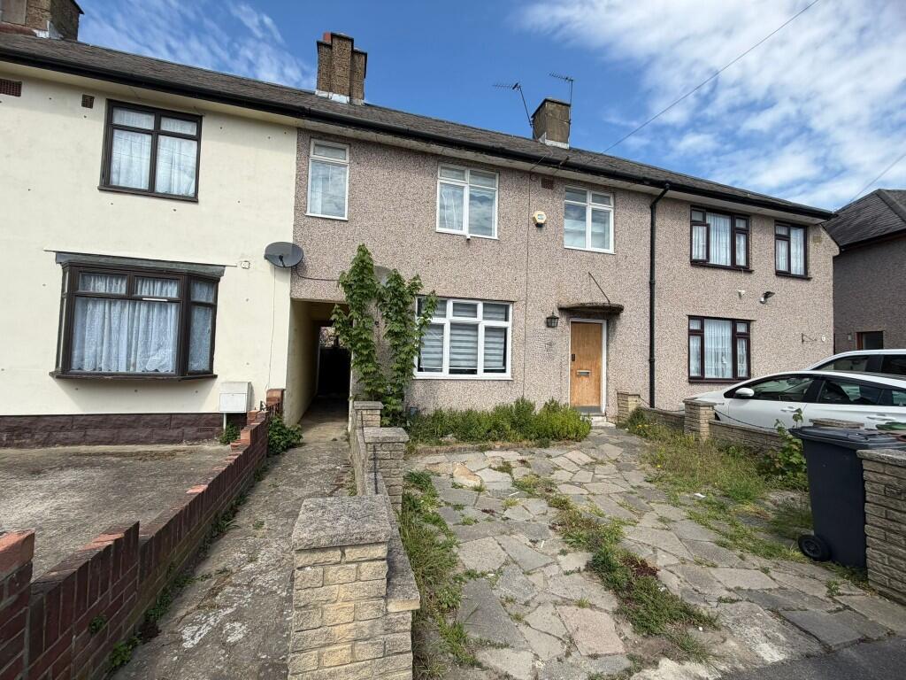 Main image of property: Crossway, Dagenham, London, RM8