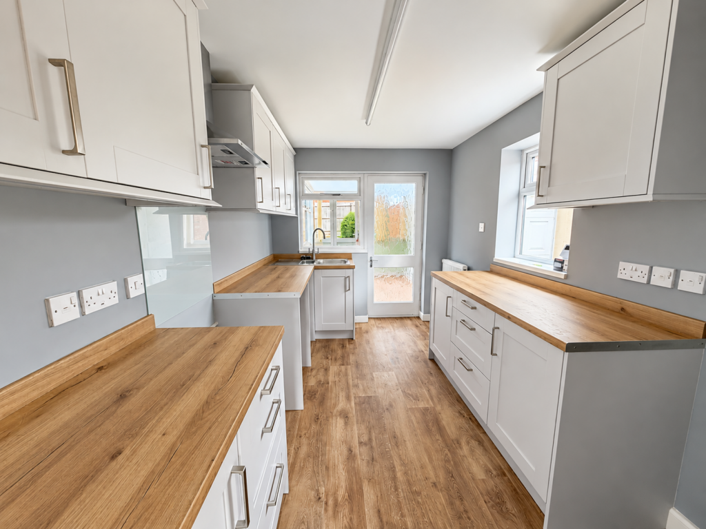 House in Bath - View 5