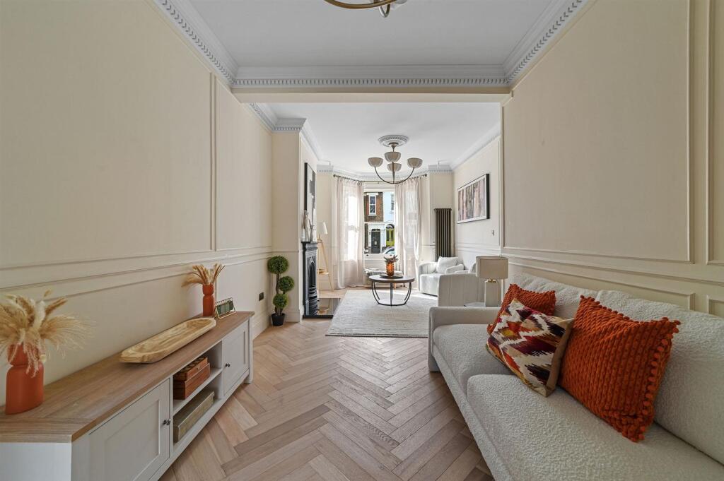 House in London, Leyton - View 4
