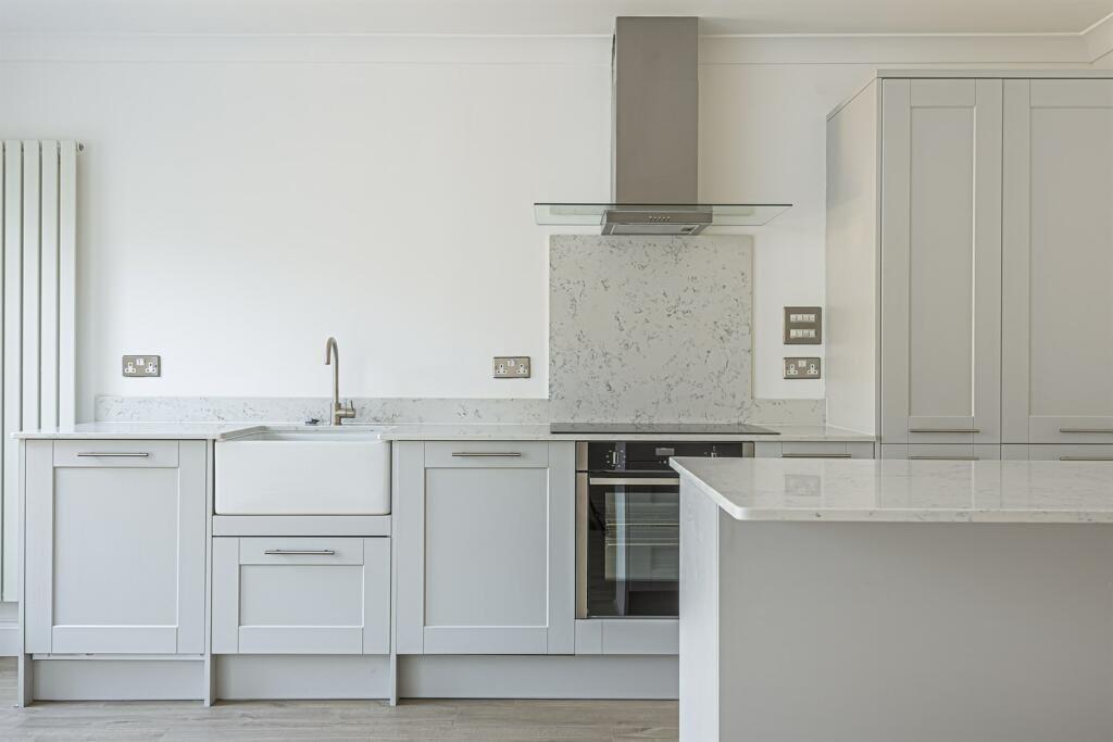 House in London - View 4