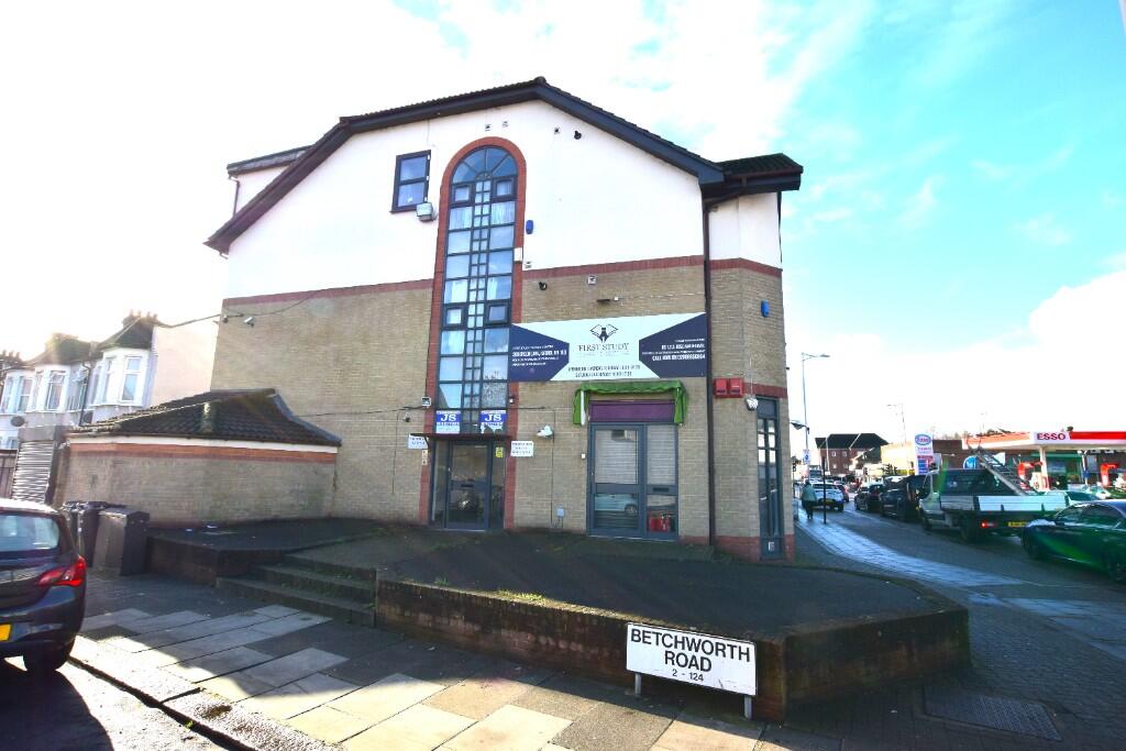 Main image of property: Green Lane, Ilford, London, IG1