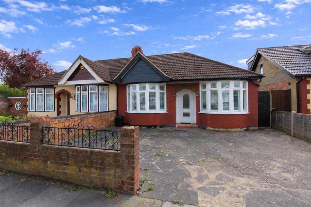 Main image of property: Alma Avenue, RM12