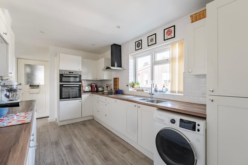 Apartment in Norwich, Norfolk - View 2