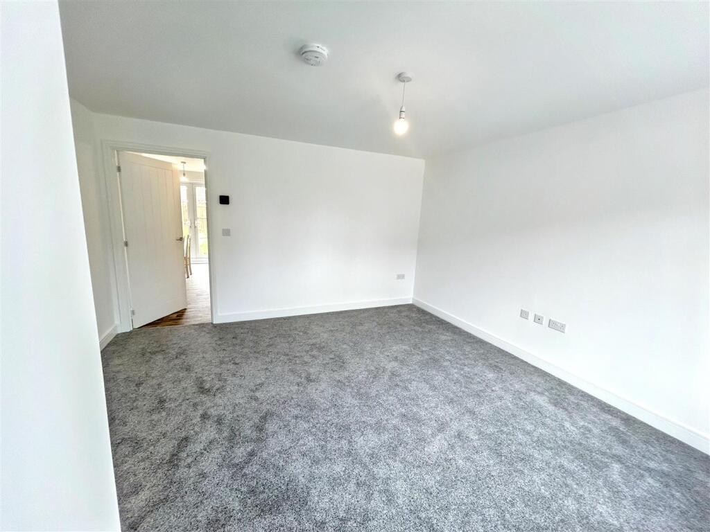 House in Stockton-on-Tees - View 5