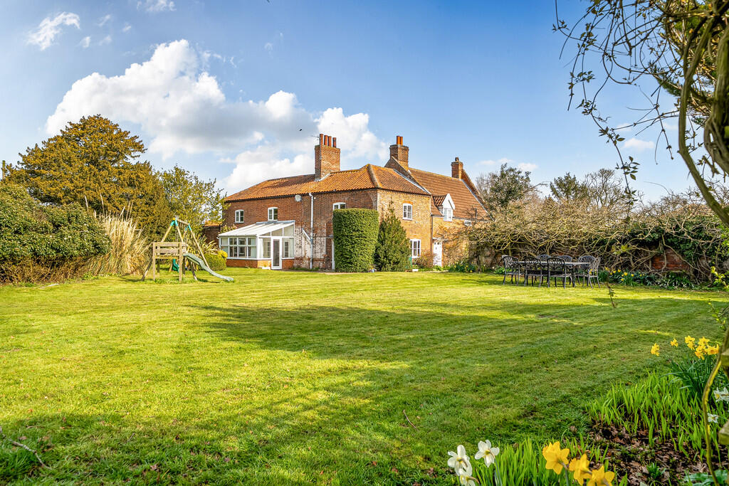 Main image of property: Tower Road, Repps with Bastwick, NR29