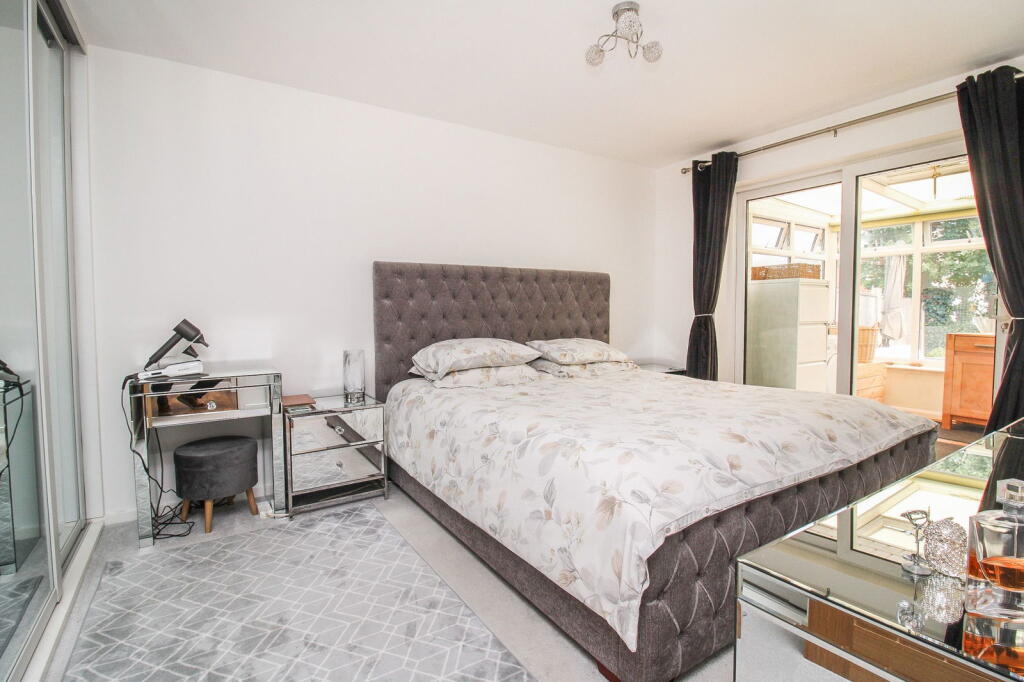 The Deans, Portishead, Bristol, BS20 6DZ photo 4