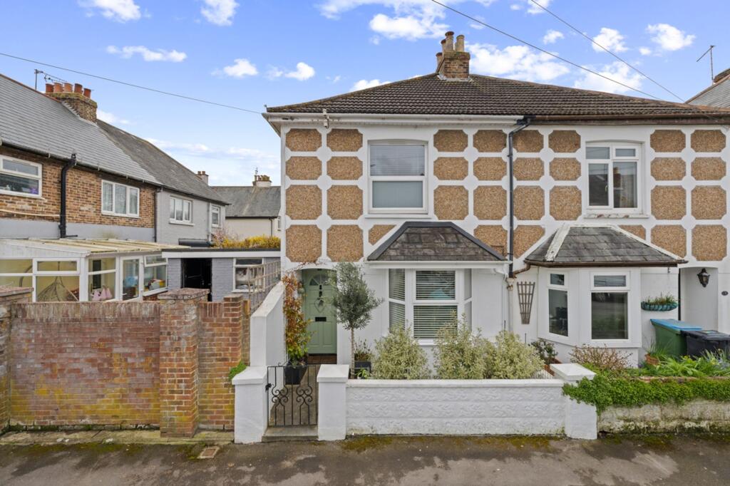 Main image of property: Essex Road, Bognor Regis, PO21