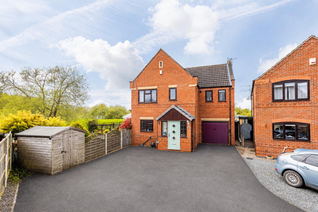 Main image of property: Cullen Close, Newark, NG24