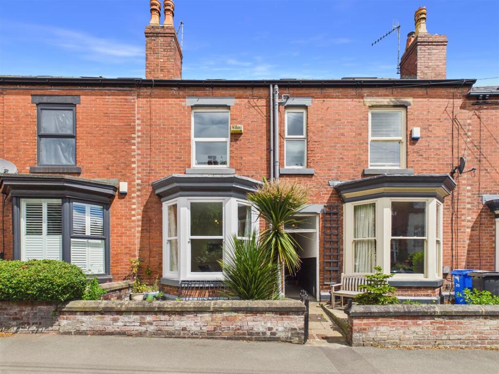 4-bed terraced on Stainton Road, Sheffield, £425,000