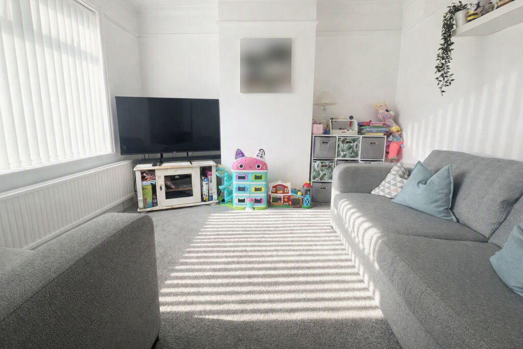 House in Portsmouth - View 2
