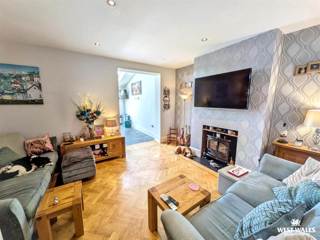 House in Swansea - View 4