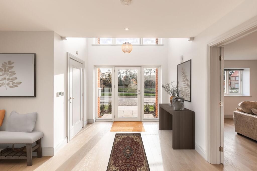 Detached Home with Pond Views in Docking photo 2