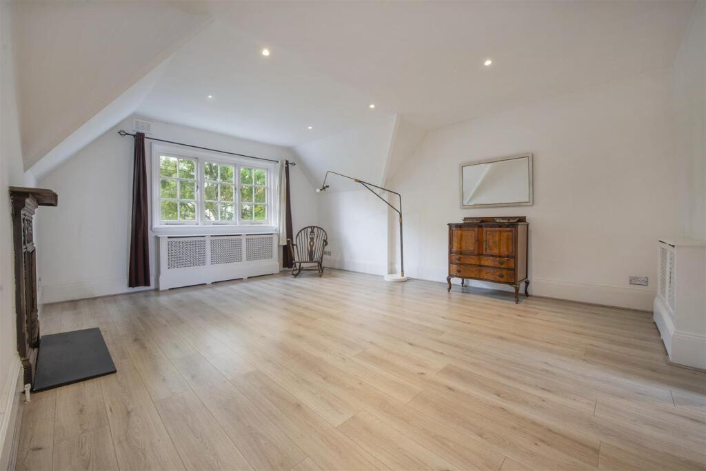 Main image of property: Platts Lane, Hampstead, London NW3