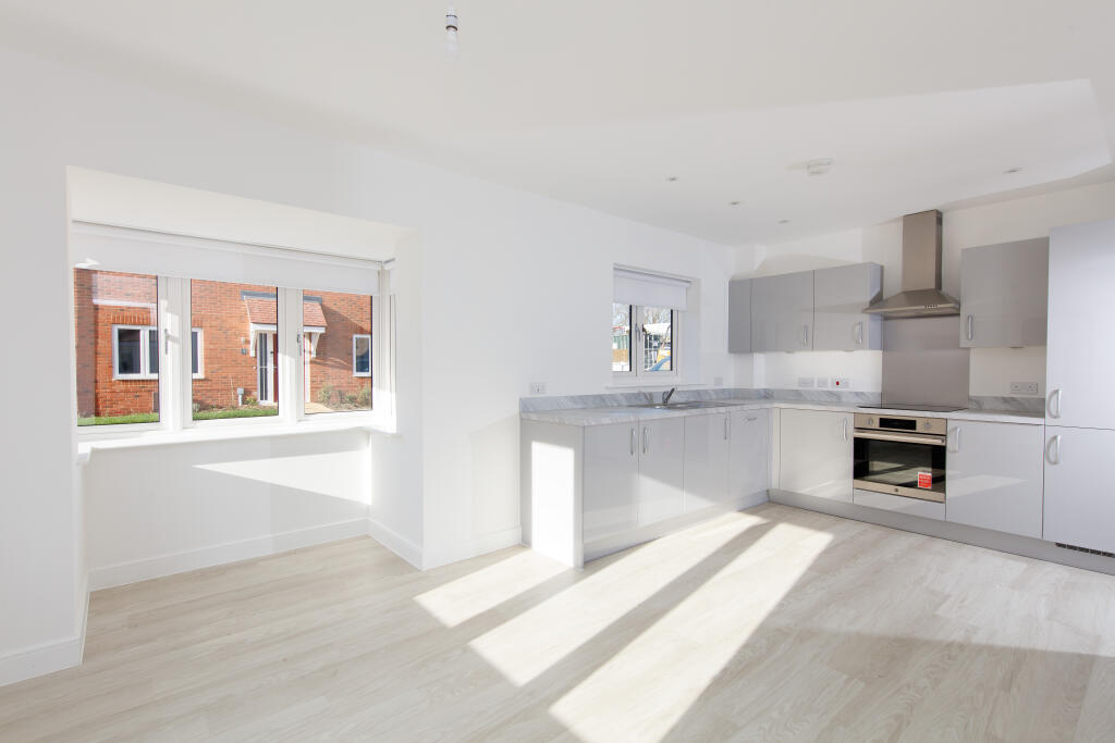 Main image of property: Leaf Living at Fontwell Meadows, West Sussex, BN18