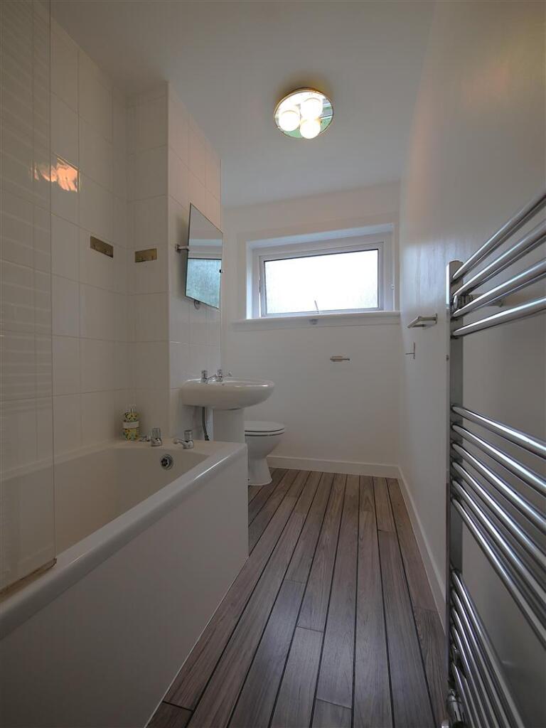 Apartment in Glasgow - More