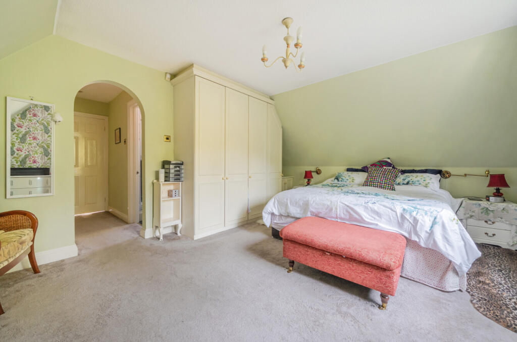 House in Finchampstead - View 5