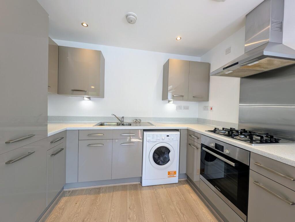 House in Doncaster - View 2