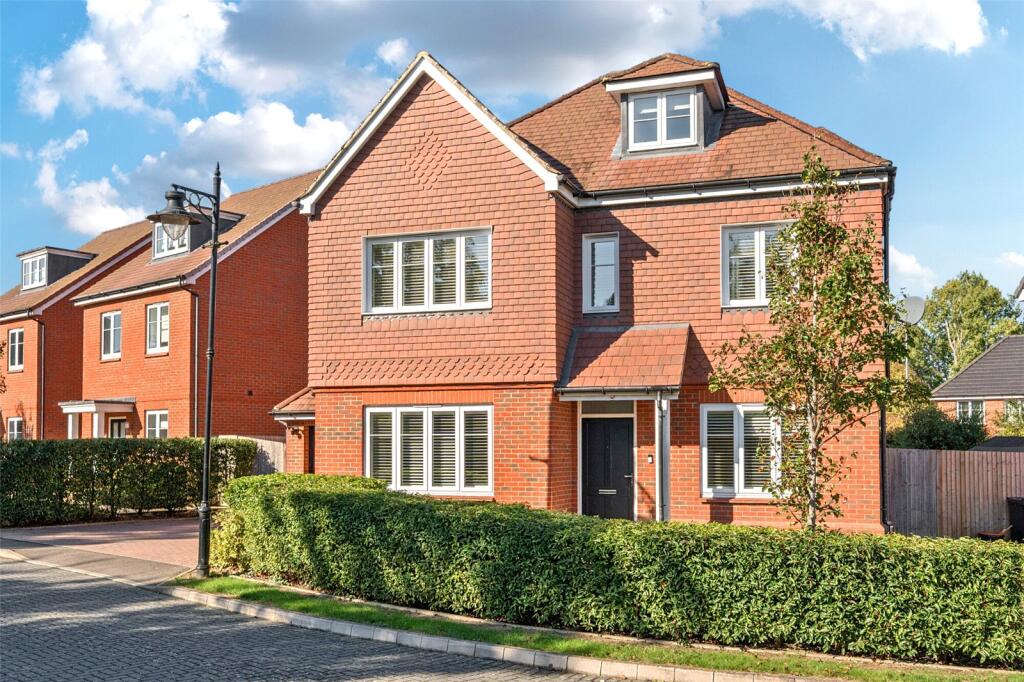Main image of property: Curlew Grove, Blackwater, Camberley, Hampshire, GU17