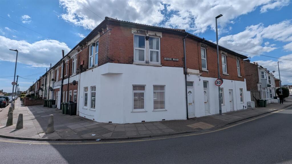 Main image of property: FRANCIS AVENUE, SOUTHSEA, PO4 OEP