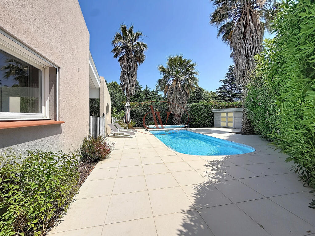 Main image of property: Languedoc-Roussillon, Pyrénées-Orientales, Elne