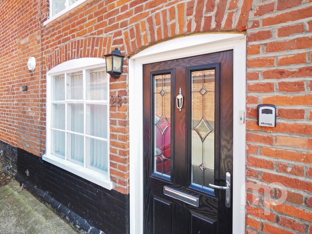 Friarscroft Lane, Town Centre Georgian Cottage with bags of potential, Wymondham photo 4