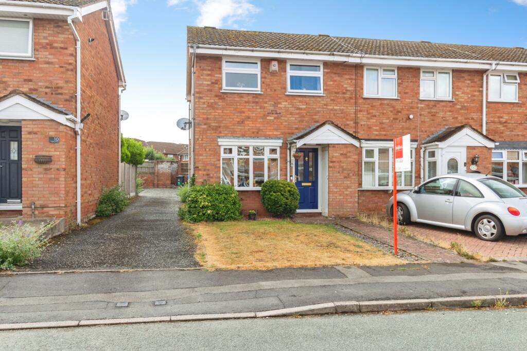 Main image of property: Fullmoor Close, Penkridge, Stafford, Staffordshire, ST19
