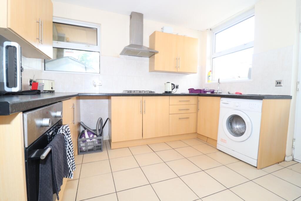 House in Cardiff, Plasnewydd, Roath - View 2