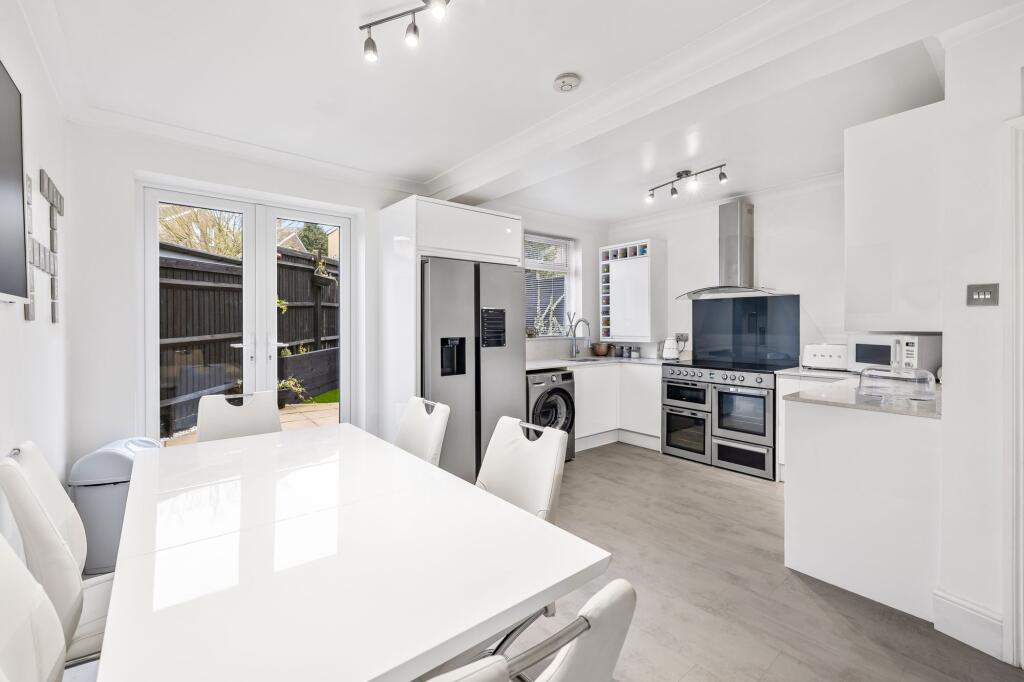 House in Tonbridge - View 2